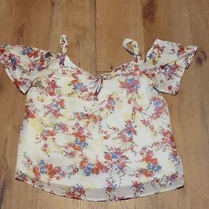 Maurices Size Large White Floral Blouse